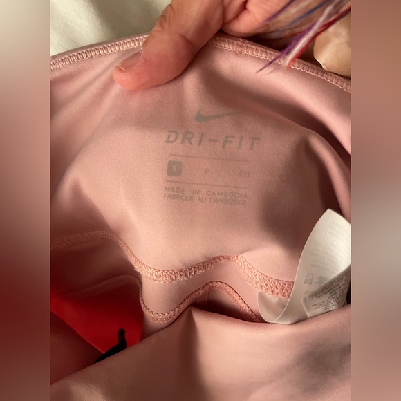 Nike Epic Luxe Crop Pocket  Running Tights size S. Like new. - Picture 5 of 7